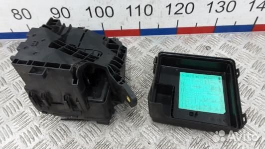 Блок предохранителей KIA CEE'D 1 (CBR13M101)