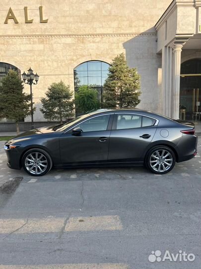 Mazda 3 2.5 AT, 2023, 5 000 км