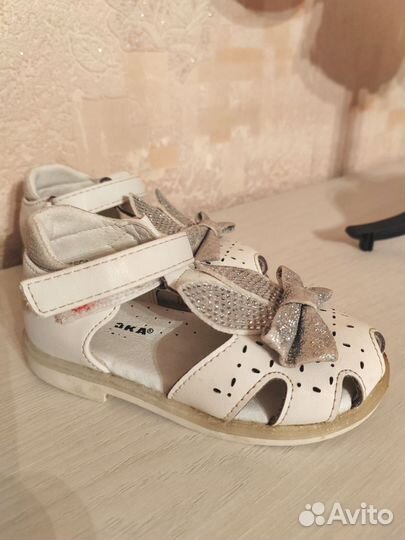 Сандалии для девочки 21 размер