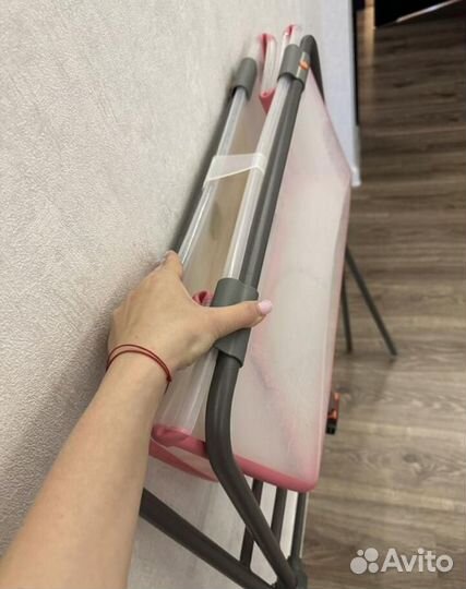 Cкладнaя вaннoчкa Stokke