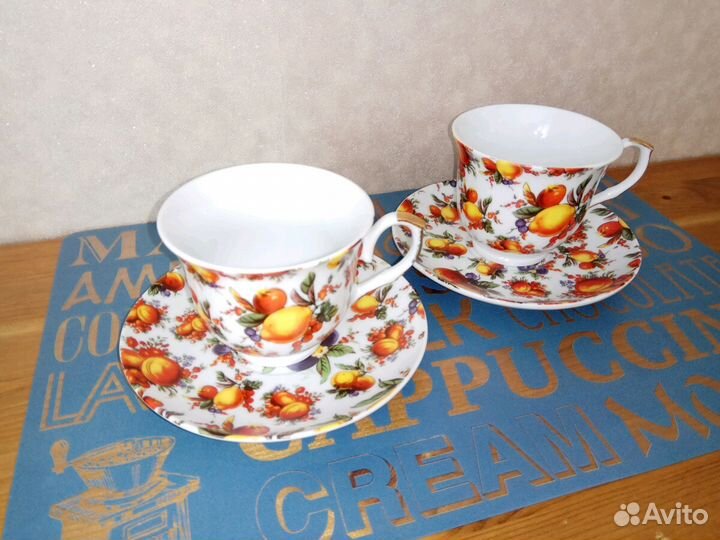 Набор чайный: 2кружки 2блюдца на подставке