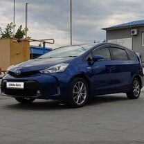 Toyota Prius Alpha 1.8 CVT, 2015, 256 000 км, с пробегом, цена 1 800 000 руб.