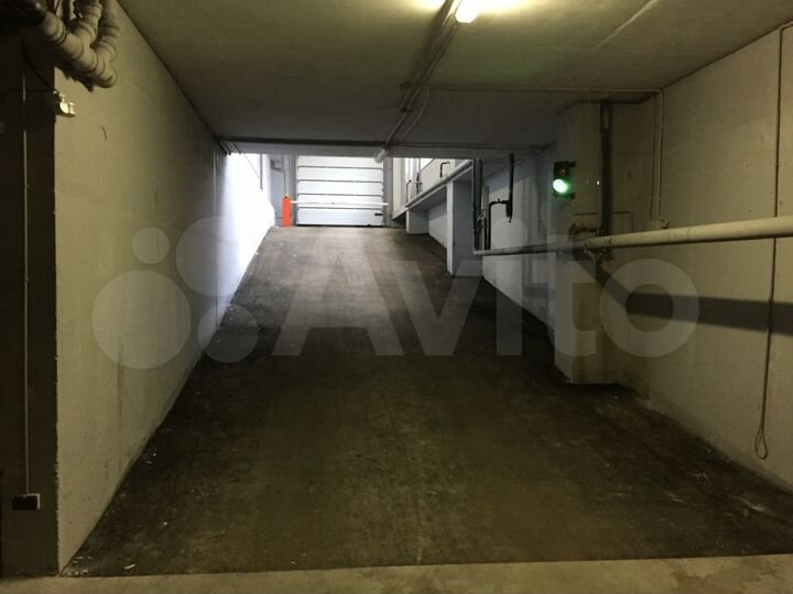 Машиноместо, 16 м²