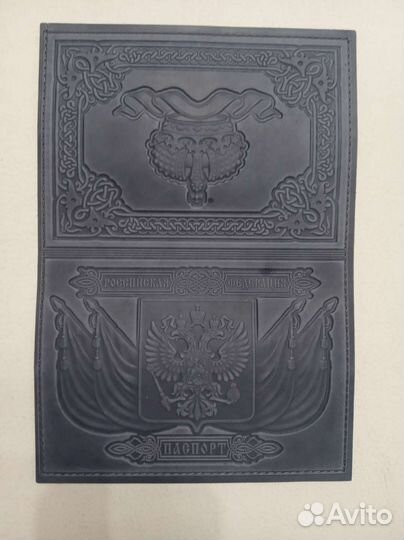 Обложка на паспорт кожаная