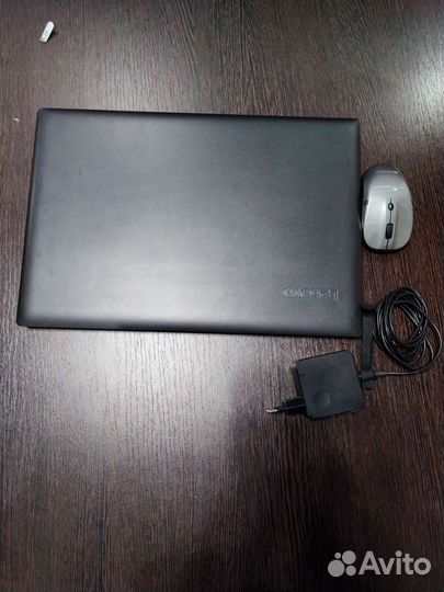 Ноутбук lenovo