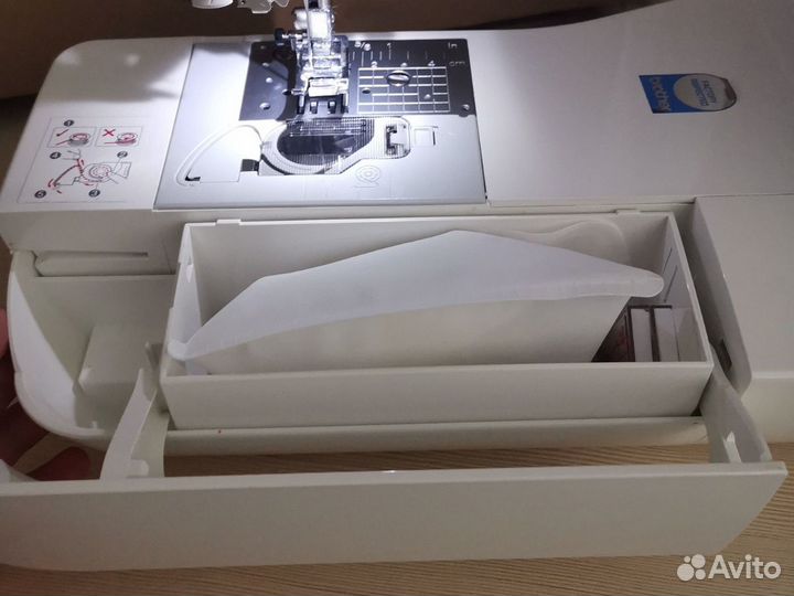 Швейная машина Brother