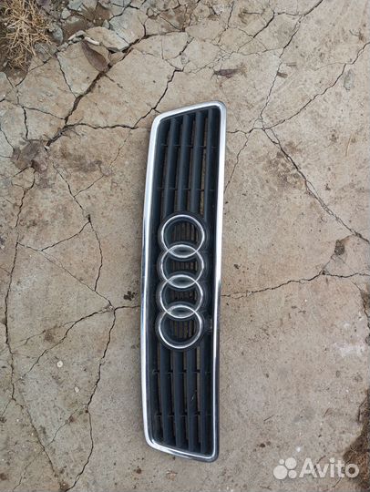 Решетка радиатора Audi a6 c5