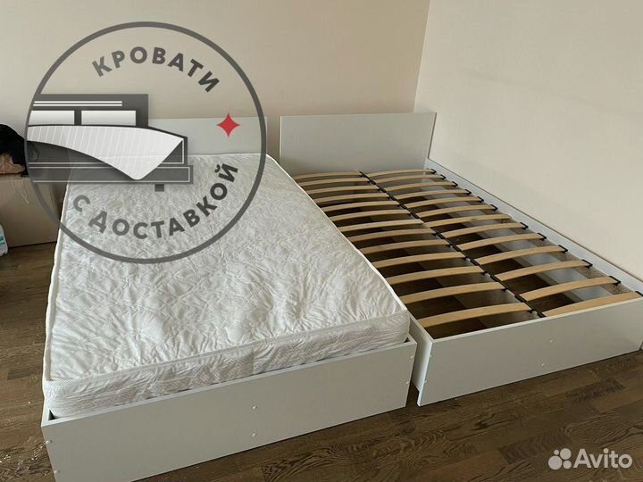 Кровать