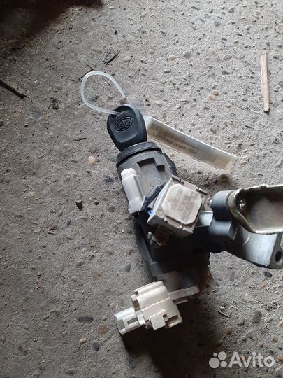 Замок зажигания на Фав Олей,Faw Oley