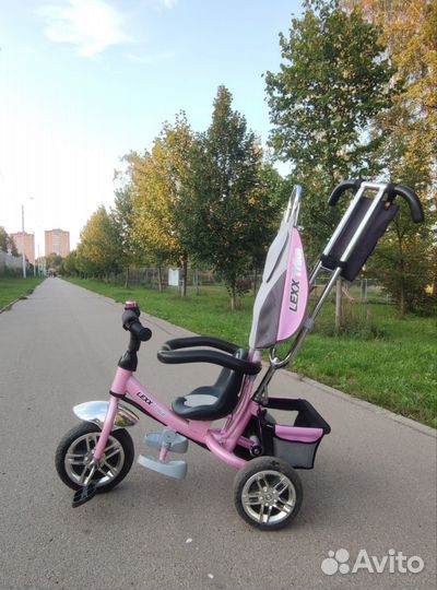 Детский велосипед трехколесный