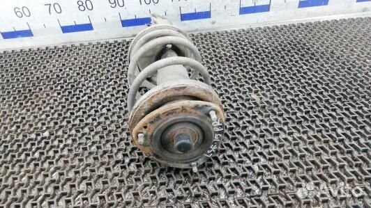 Стойка передняя правая suzuki liana 1 (LSE15N501)