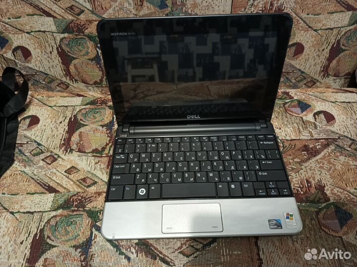 Нетбук Dell Inspiron mini 10