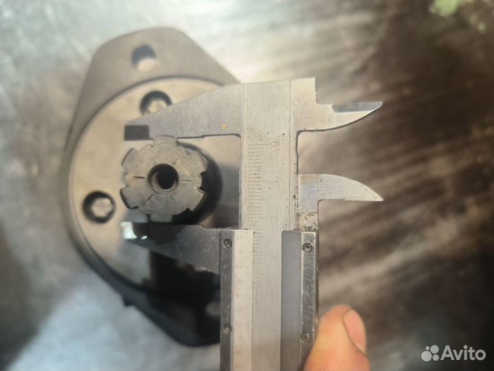 Гидравлический мотор Eaton Char-Lynn 103-1279-010