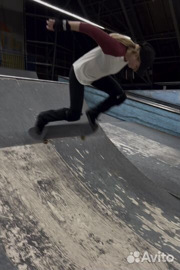 Инструктор/тренер по скейтборду, сноуборду