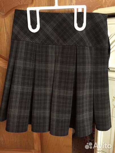 Юбка и жилет для школы