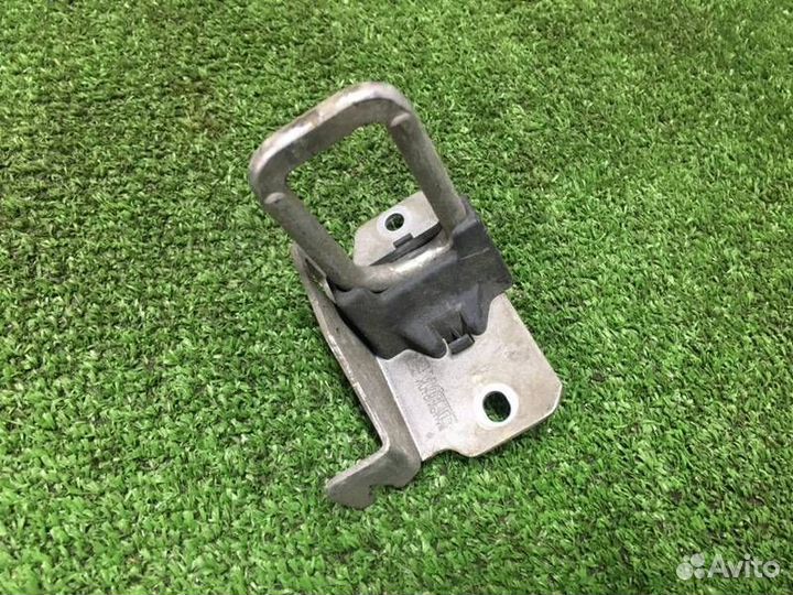 Замок капота левый Bmw F25