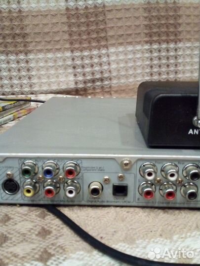 Проигрыватель DVD караоке Thomson