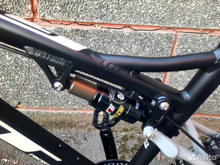 Горный велосипед GT