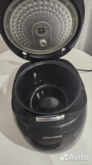 Мультиварка redmond rmc m90