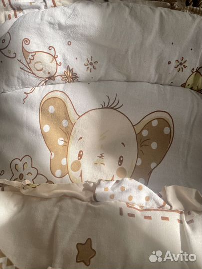 Бортики в детскую кроватку+ком-т пост.белья