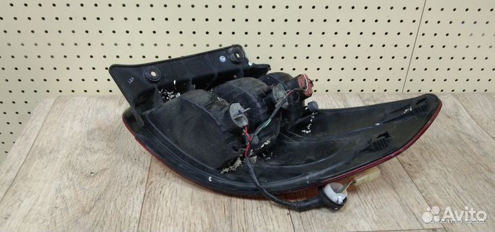 Фонарь задний левый Suzuki SX4