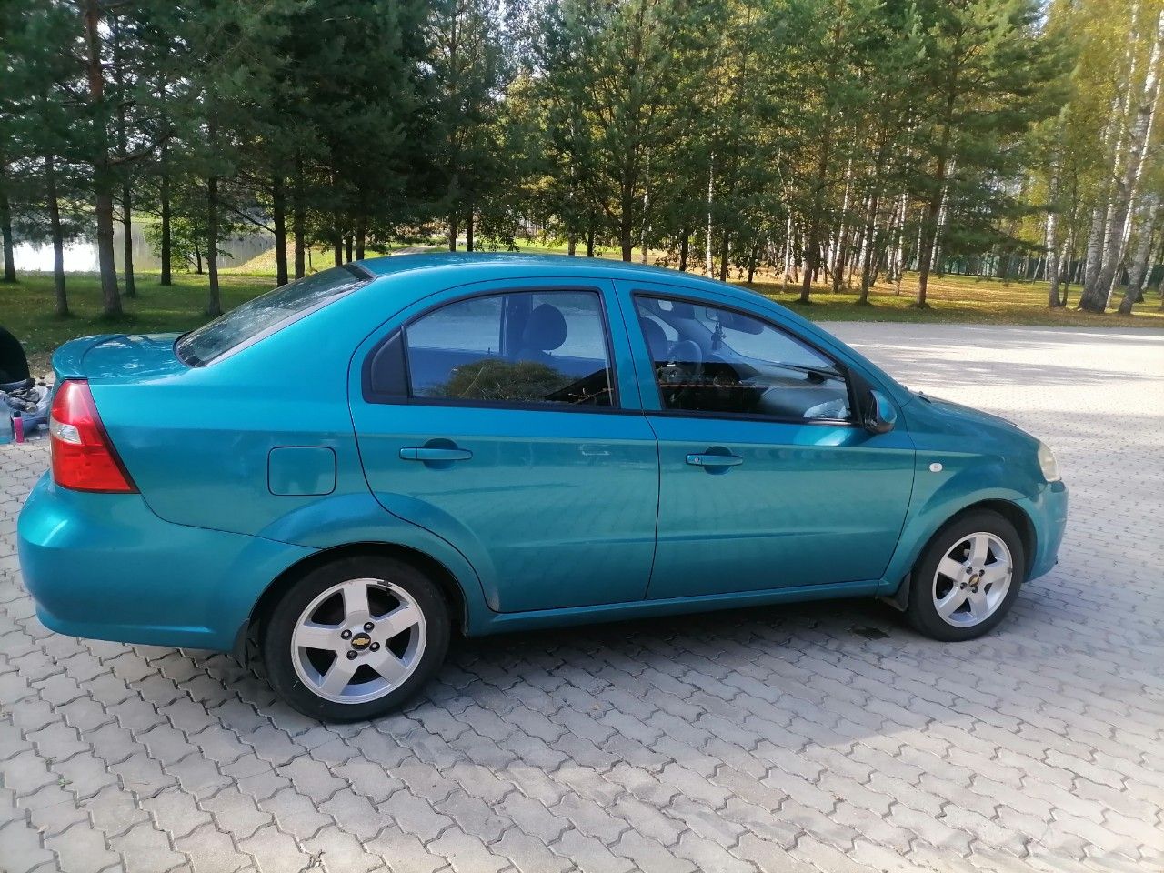 Chevrolet Aveo: фото владельца