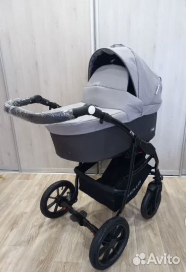Продам детскую коляску 3в1 в идеальном состоянии