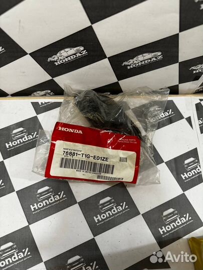 Правая крышка форсунки омывателя фары Honda CR-V 4