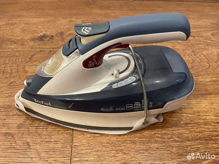 Беспроводной утюг tefal