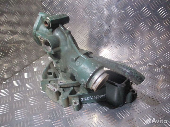 Корпус помпы Volvo 20539684