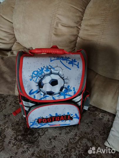Рюкзак школьный новый