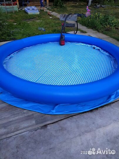 Детский надувной бассейн бу