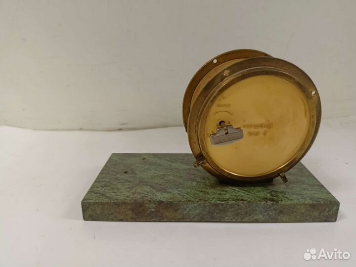 Часы молния настольные