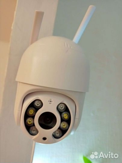 Беспроводная уличная камера с датчиком движения