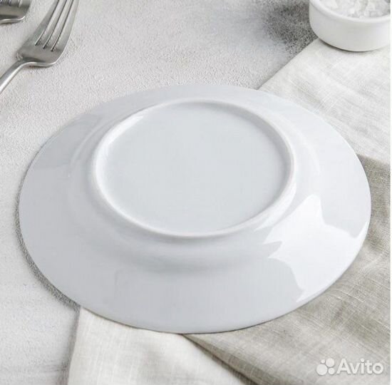 Набор тарелок белый