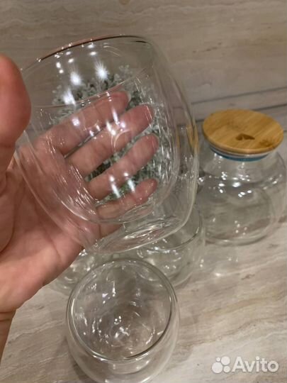 Набор новый чайник и 4 стакана