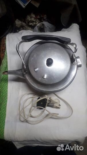 Чайник электрический бу