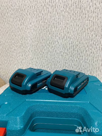 Аккумуляторный Шуруповерт makita 21v