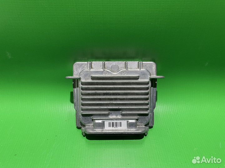 Блок розжига ксенона Land Rover Volvo Ford