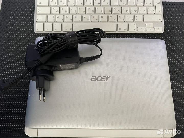 Нетбук Acer Aspire One 532h