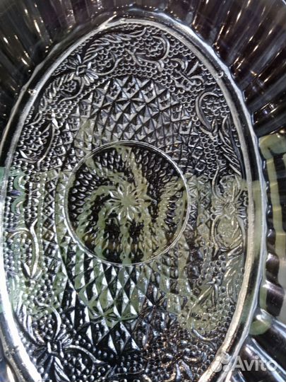 Овальное блюдо