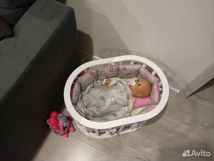 Кроватки для кукол