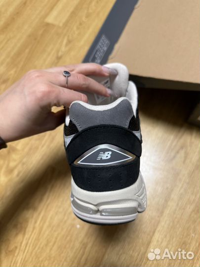 Кроссовки new balance 2002r