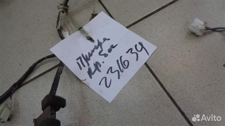 Проводка двери багажника Nissan Primera P11 1995