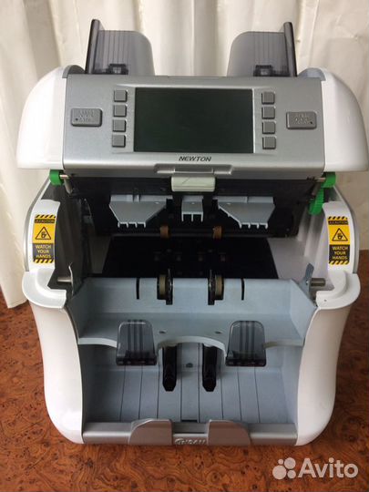 Счётчик Сортировщик банкнот kisan newton