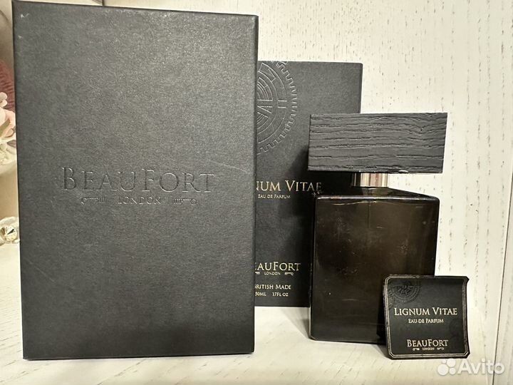 Флаконы от Mona di Orio, Hermes, Lignum Vitae