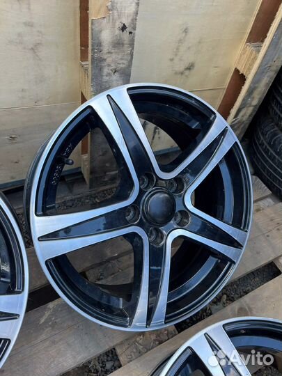 Литые диски R16 5/108 Ford Gaz