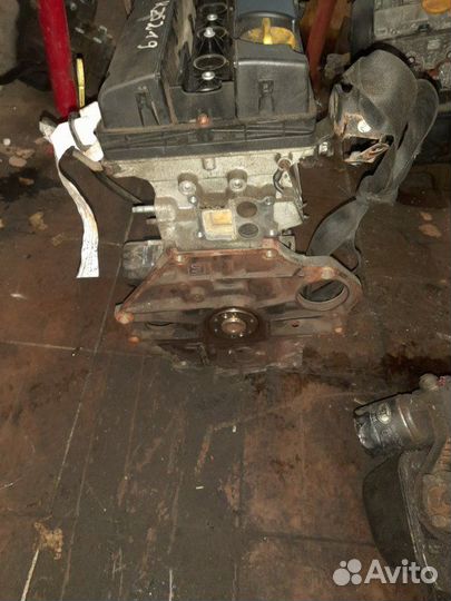 Двигатель Opel Astra H Z16XE1 2004-2014