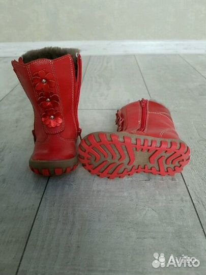 Новые кожанные зимние сапожки