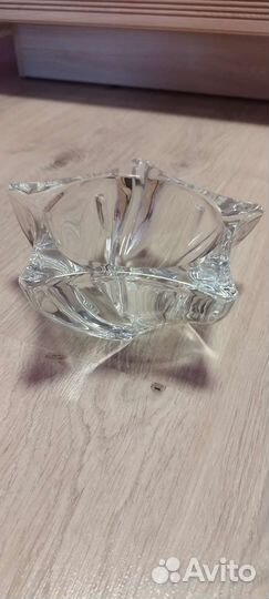 Ваза с крышкой новая